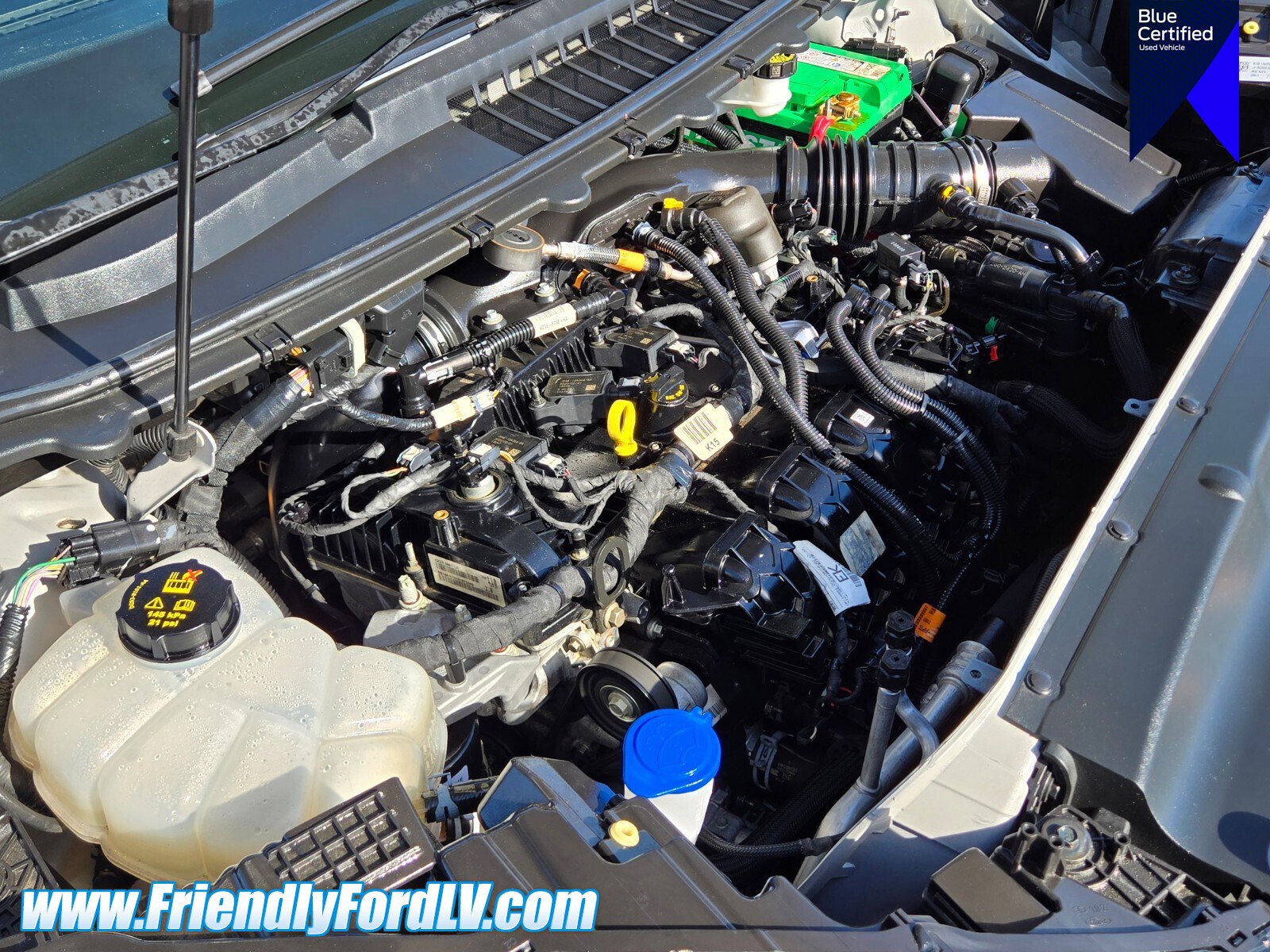 Certified 2020 Ford Edge SE image 17