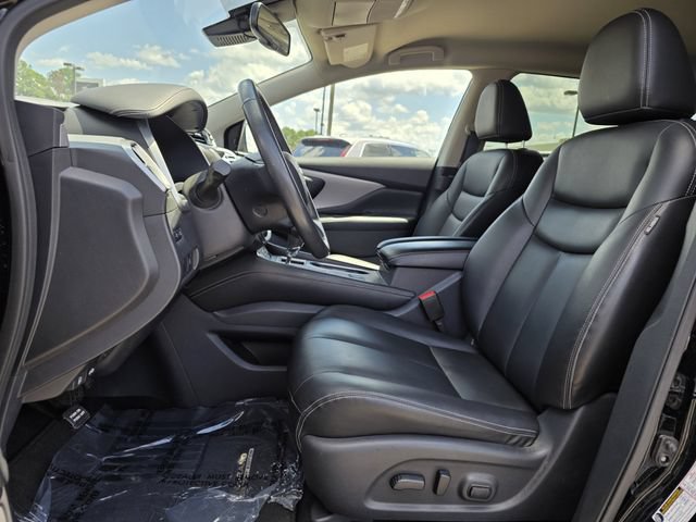 Used 2023 Nissan Murano SV w/ SV Midnight Edition Package FWD image 13