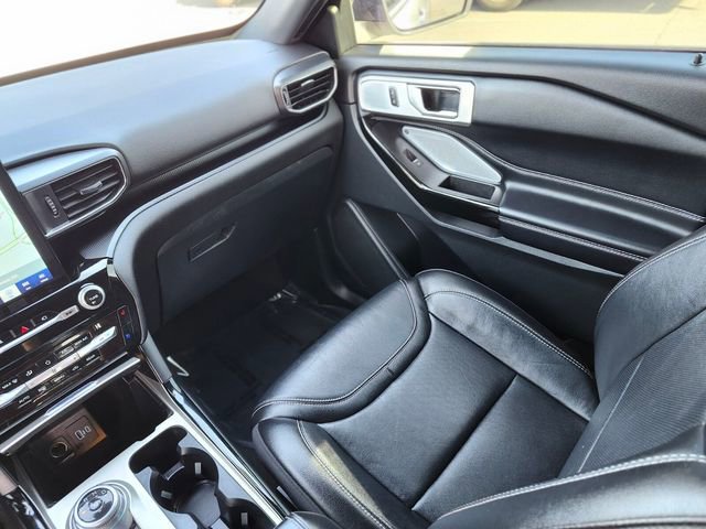 Certified 2021 Ford Explorer ST w/ Equipment Group 401A image 15