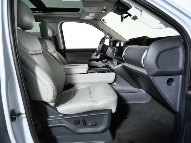 Certified 2025 Ford Expedition Max Active AWD/4WD image 10