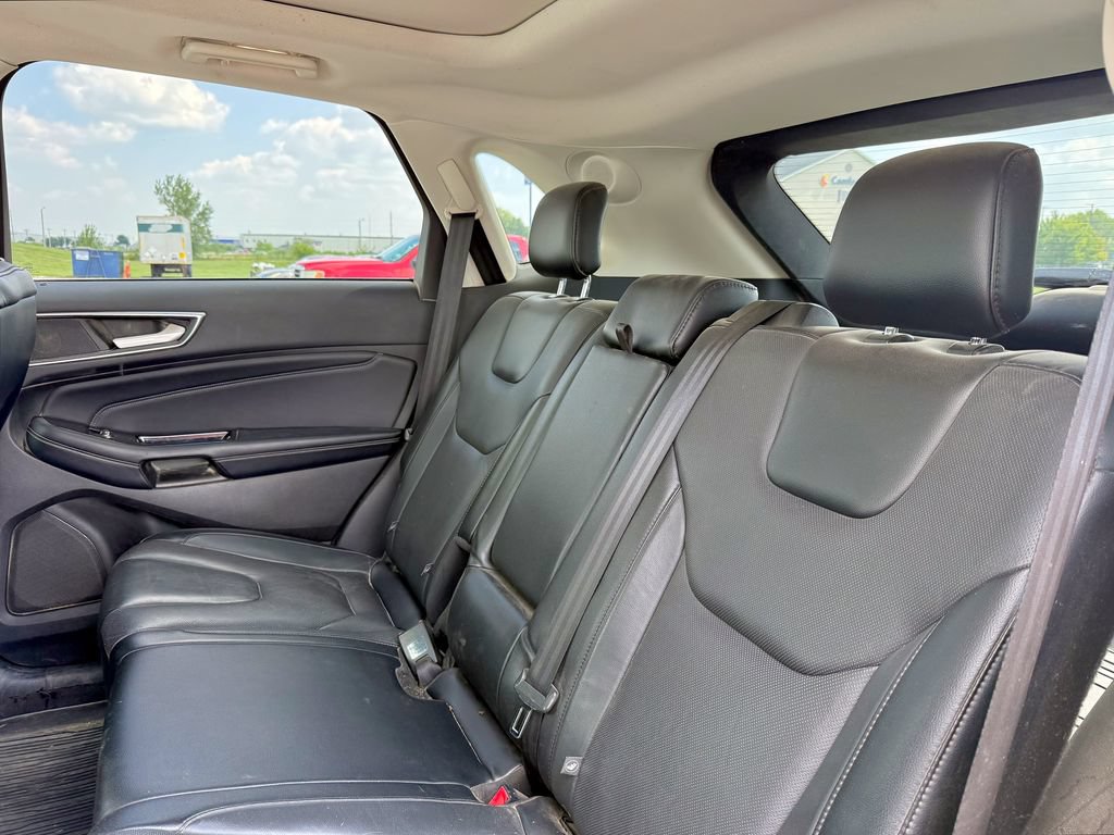 Certified 2017 Ford Edge Titanium w/ Equipment Group 301A AWD/4WD image 12