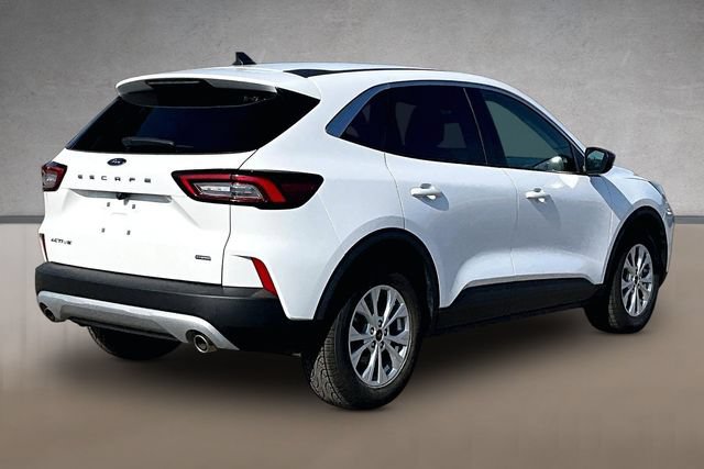 Certified 2023 Ford Escape Active FWD image 2