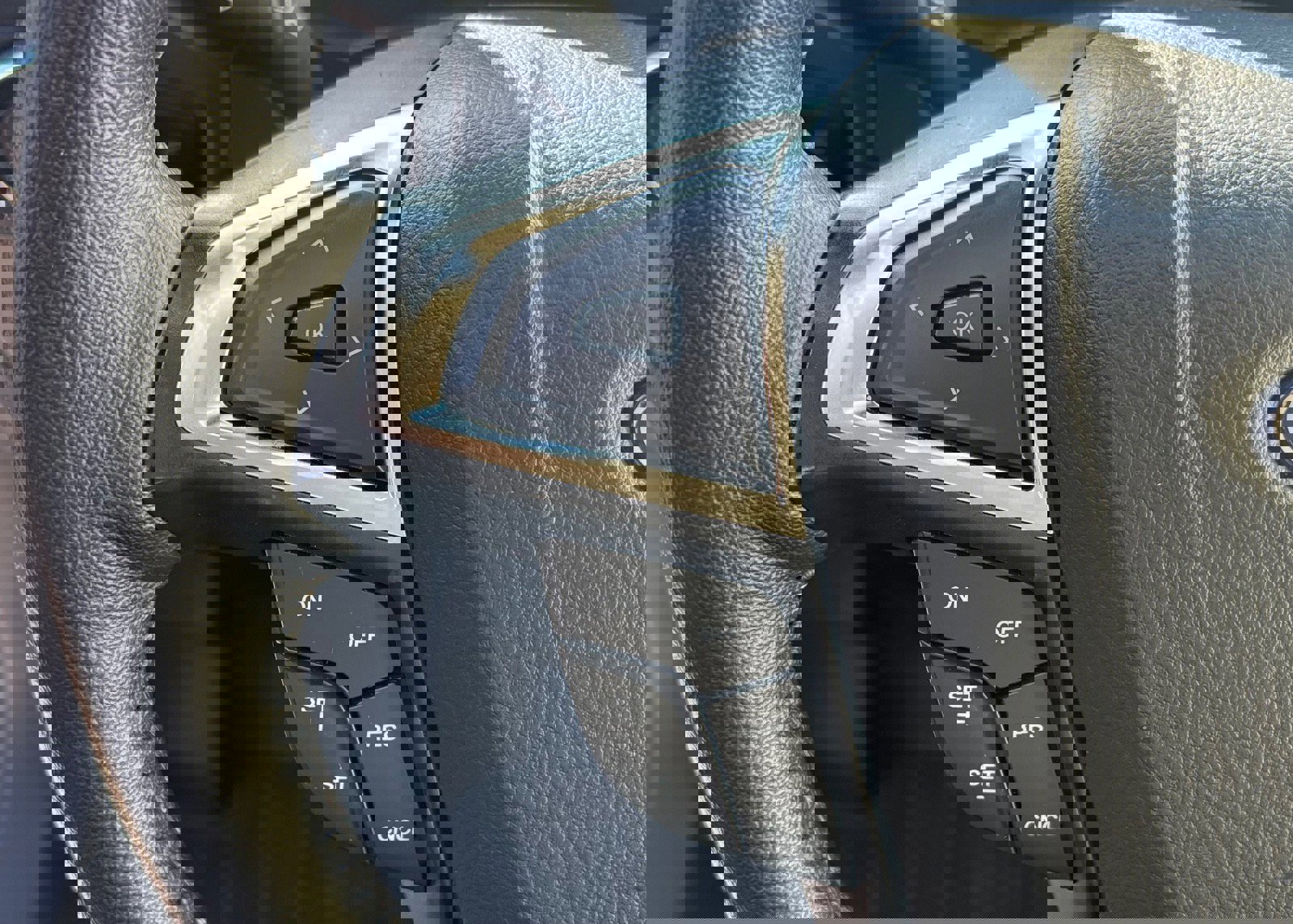 Certified 2024 Ford Edge SEL w/ Convenience Package image 33