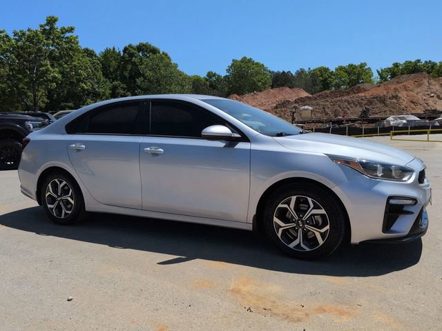 Used 2021 Kia Forte LXS FWD image 2