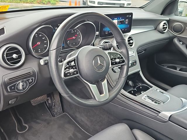Used 2022 Mercedes-Benz GLC 300 image 31