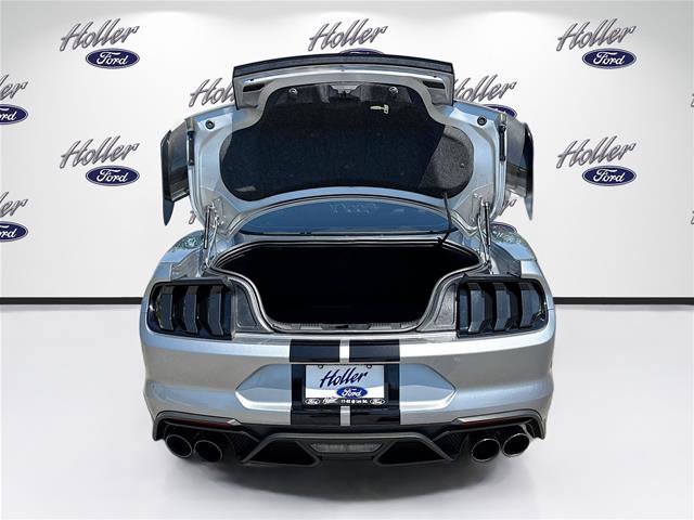 Certified 2021 Ford Mustang Shelby GT500 w/ Carbon Fiber Track Pack RWD image 27