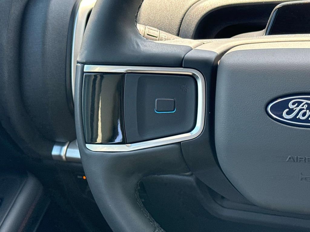 Certified 2025 Ford Expedition Max Active AWD/4WD image 19