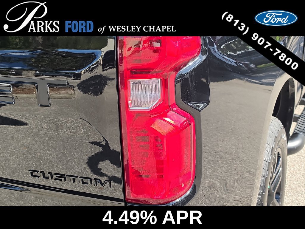 Used 2024 Chevrolet Silverado 1500 Custom w/ Turbomax Blackout Package AWD/4WD image 8