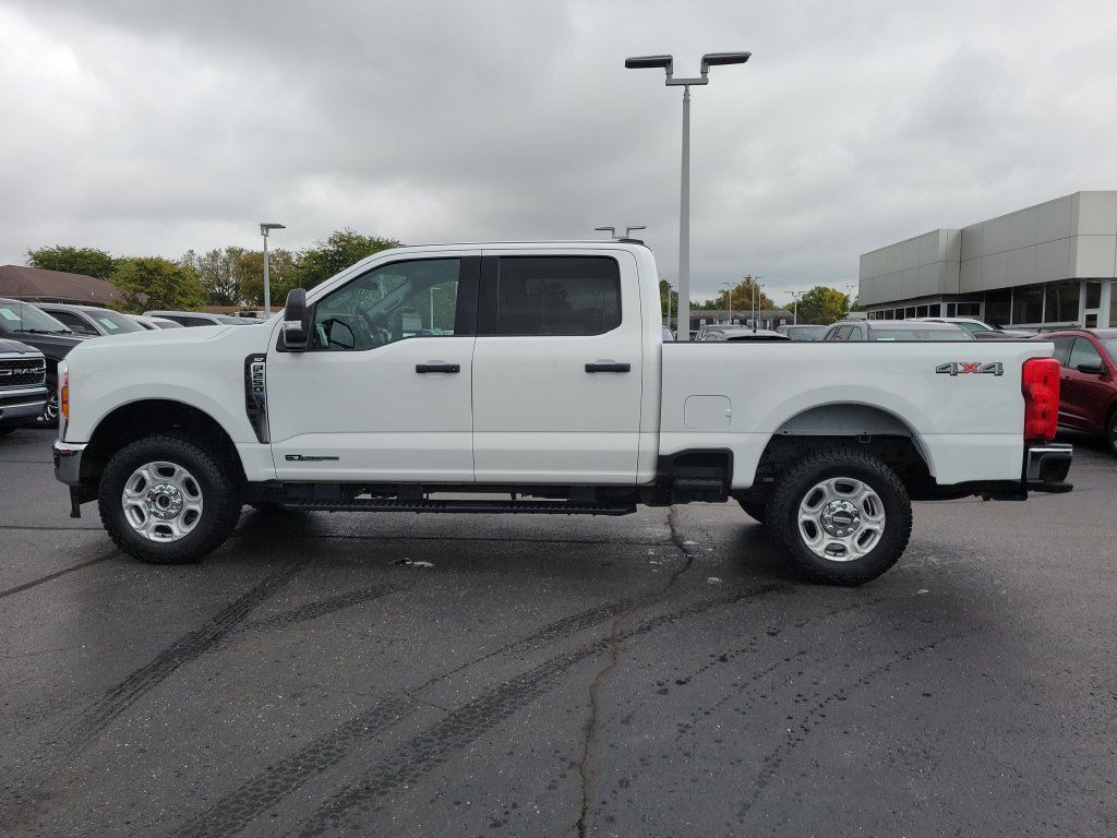 Certified 2026 Ford F250 XLT AWD/4WD image 7