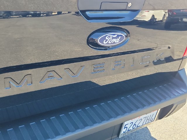 Certified 2025 Ford Maverick XL FWD image 9