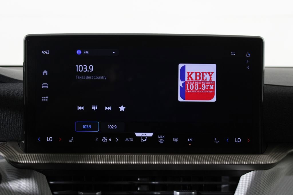 Certified 2025 Ford Explorer Active image 14