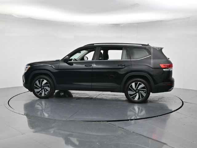 Used 2025 Volkswagen Atlas SE FWD image 7
