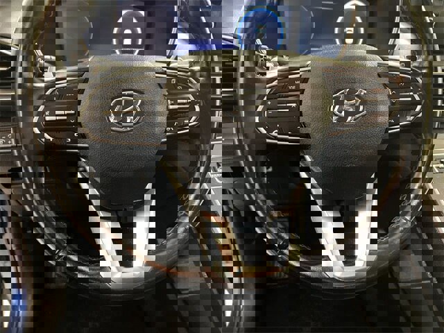 Used 2022 Hyundai Santa Fe SEL w/ Convenience Package image 8