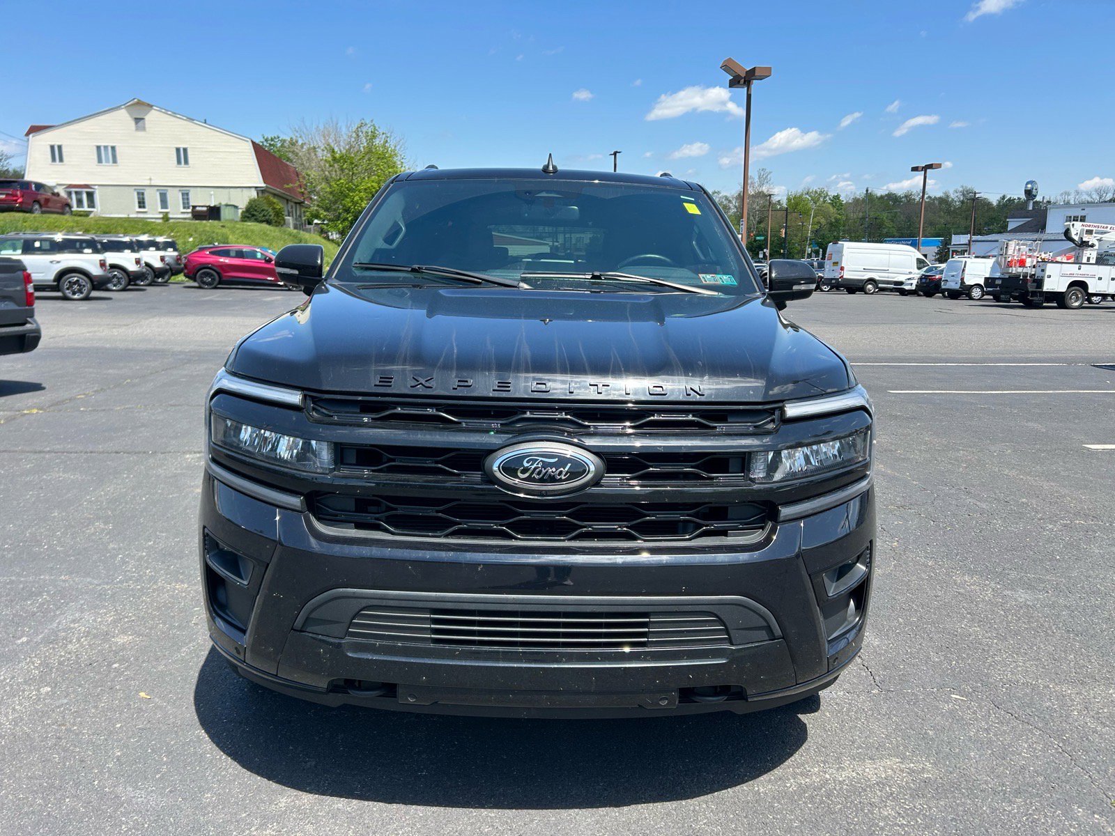 Certified 2022 Ford Expedition Max Limited AWD/4WD image 2