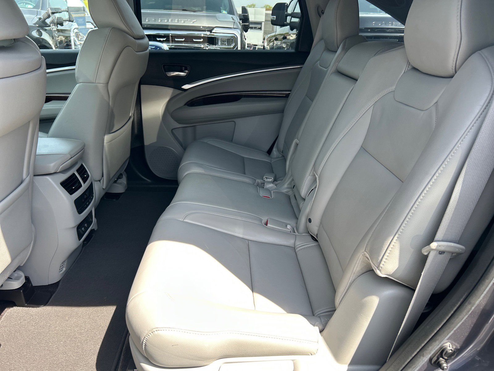 Used 2018 Acura MDX SH-AWD w/ Technology Package image 11