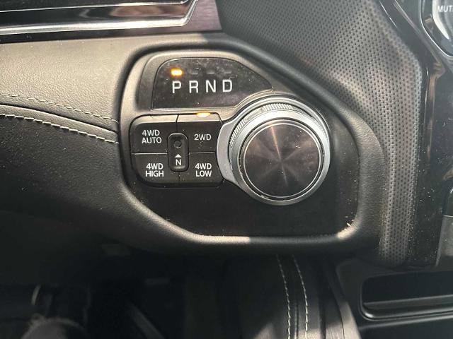 Used 2022 RAM 1500 Limited w/ Body-Colour Bumper Group AWD/4WD image 15