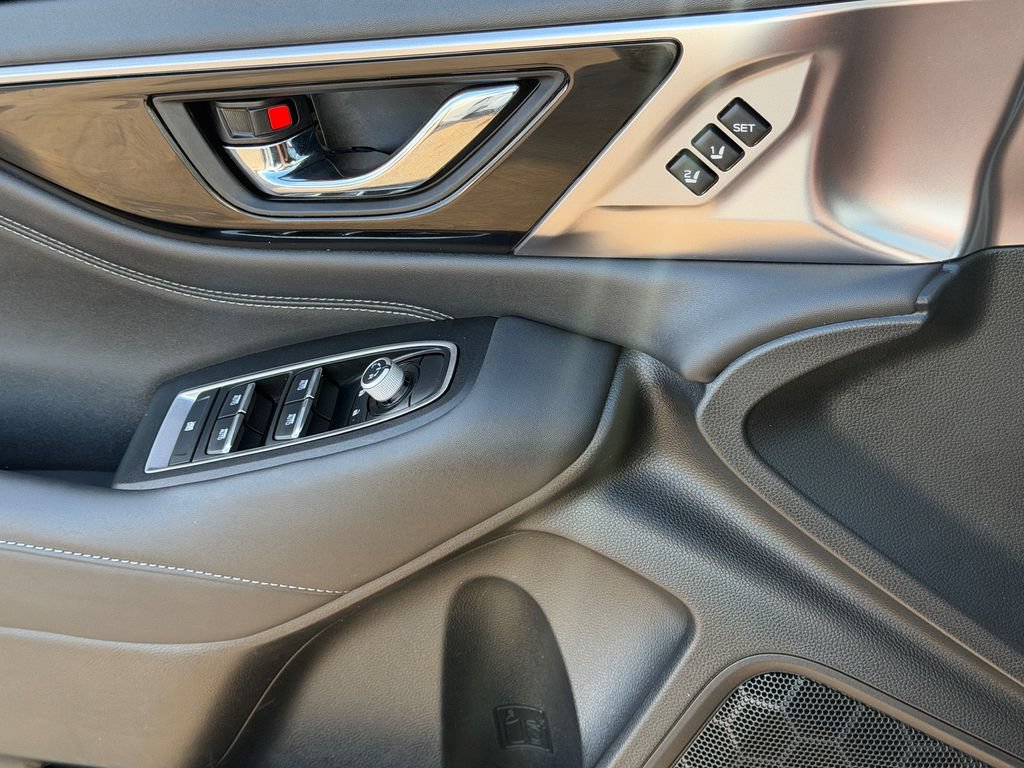 Used 2024 Subaru Outback Limited XT AWD/4WD image 26