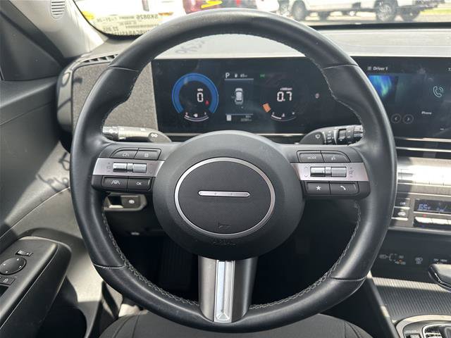 Used 2025 Hyundai Kona SEL AWD/4WD image 34