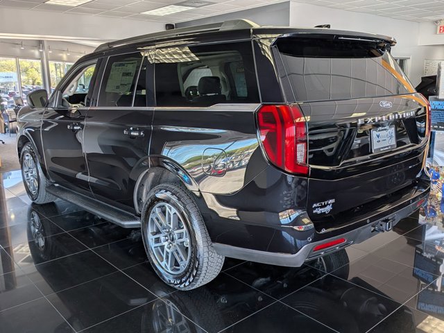 Certified 2026 Ford Expedition Active AWD/4WD image 6