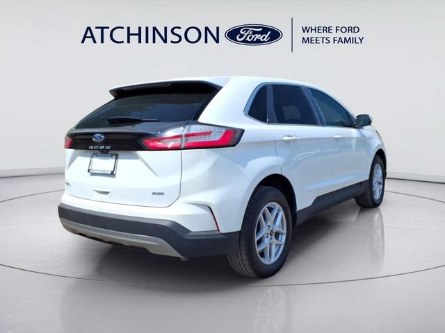 Certified 2023 Ford Edge SEL w/ Convenience Package AWD/4WD image 5