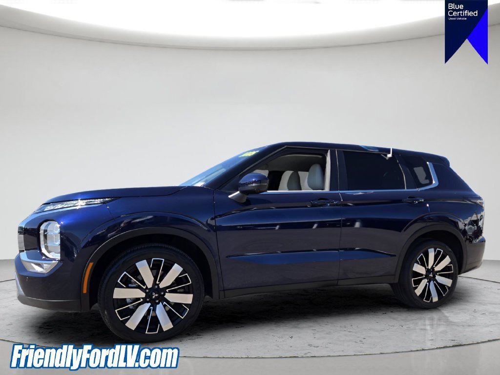 Used 2025 Mitsubishi Outlander SE FWD image 2