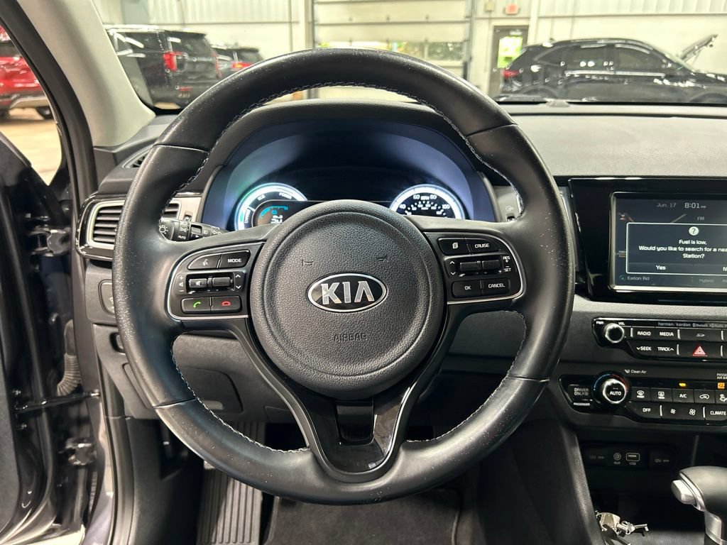 Used 2018 Kia Niro EX w/ EX Touring Graphite Edition FWD image 15