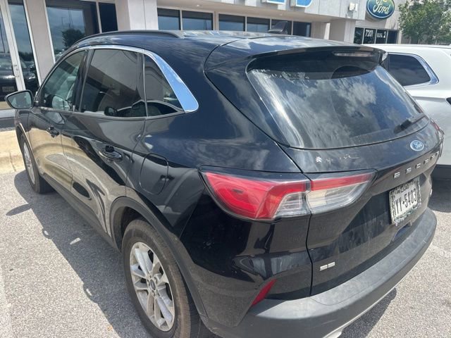 Certified 2020 Ford Escape SE FWD image 4