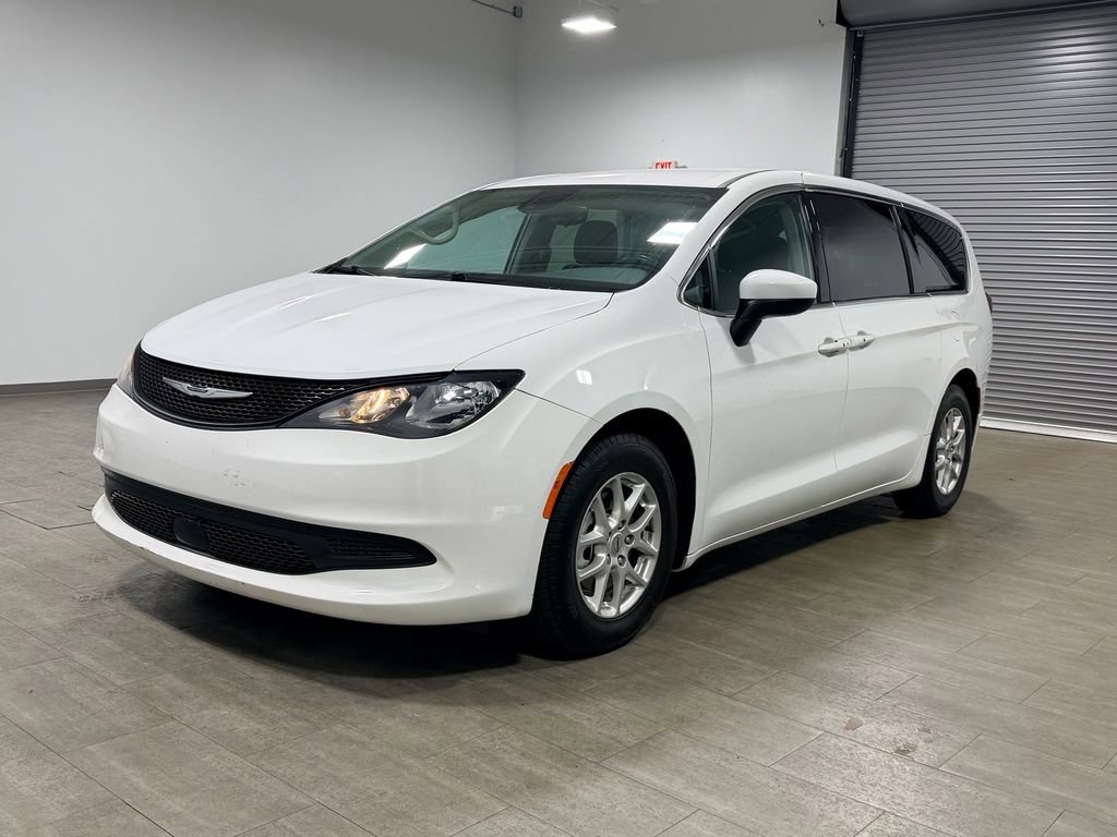 Used 2023 Chrysler Voyager LX w/ Fleet Security Group image 8