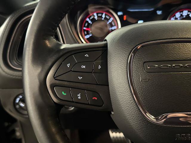 Used 2023 Dodge Challenger SXT w/ Plus Package RWD image 21