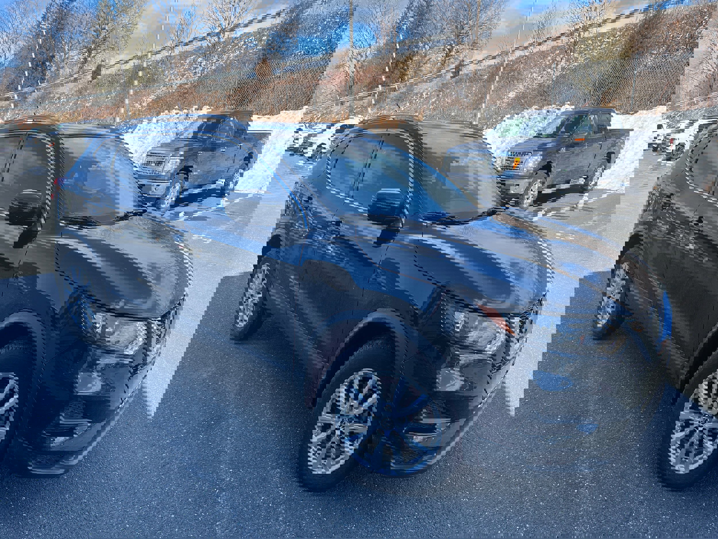 Used 2020 Nissan Rogue Sport SV image 6