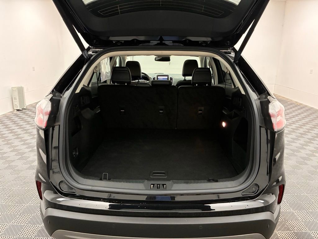 Certified 2022 Ford Edge SEL w/ Convenience Package image 11