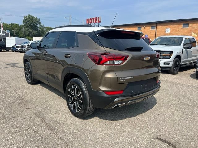 Used 2021 Chevrolet TrailBlazer ACTIV w/ Sun and Liftgate Package AWD/4WD image 6