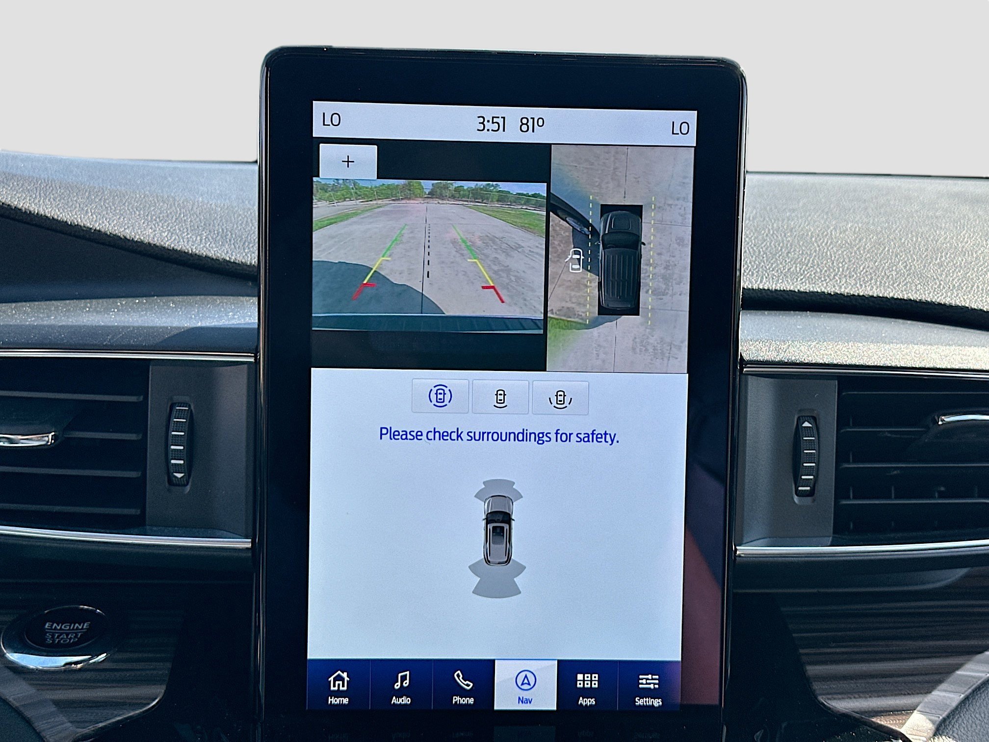 Certified 2022 Ford Explorer Limited w/ Limited Technology Package image 14