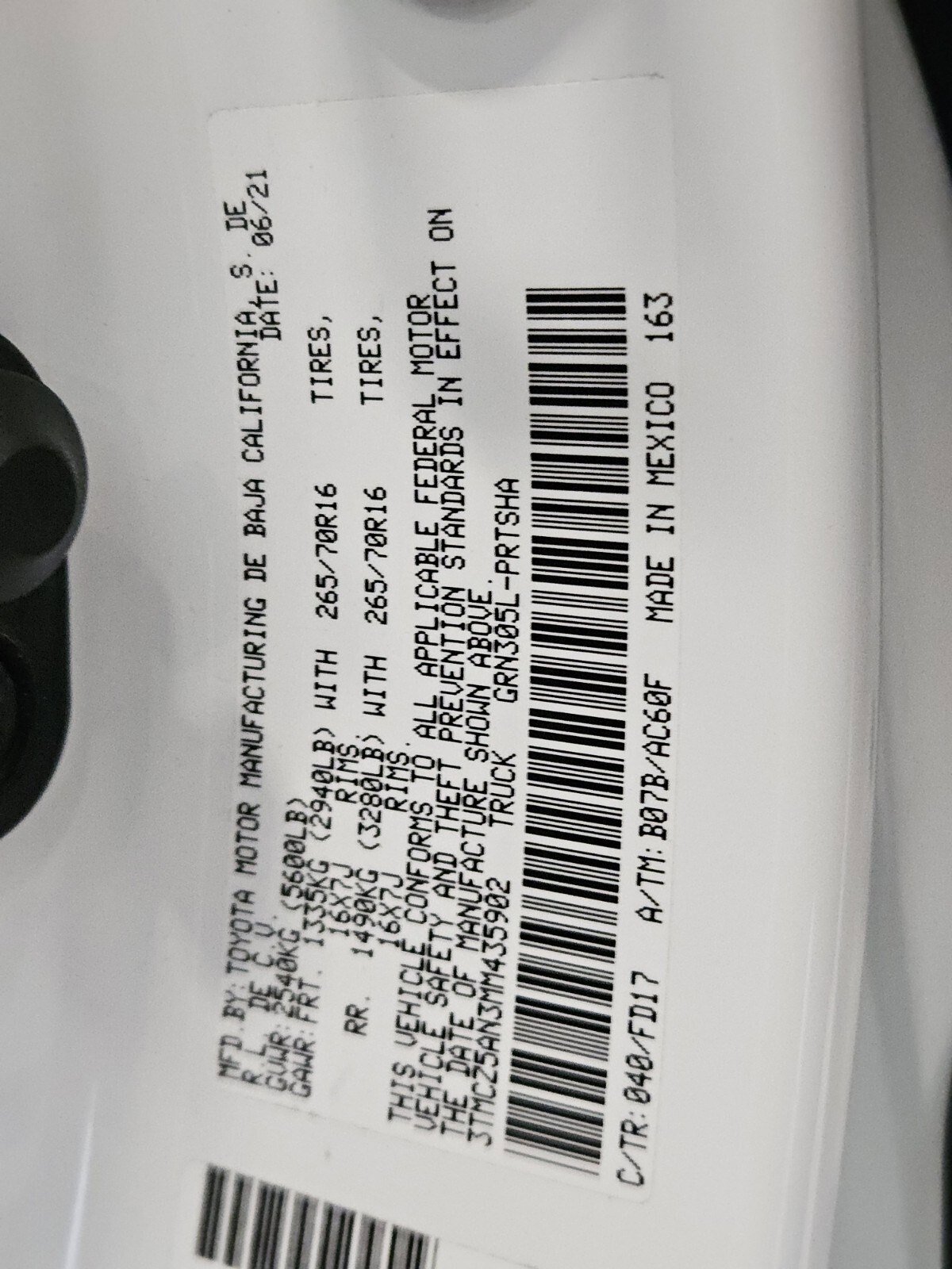 Used 2021 Toyota Tacoma TRD Off-Road w/ Technology Package image 31