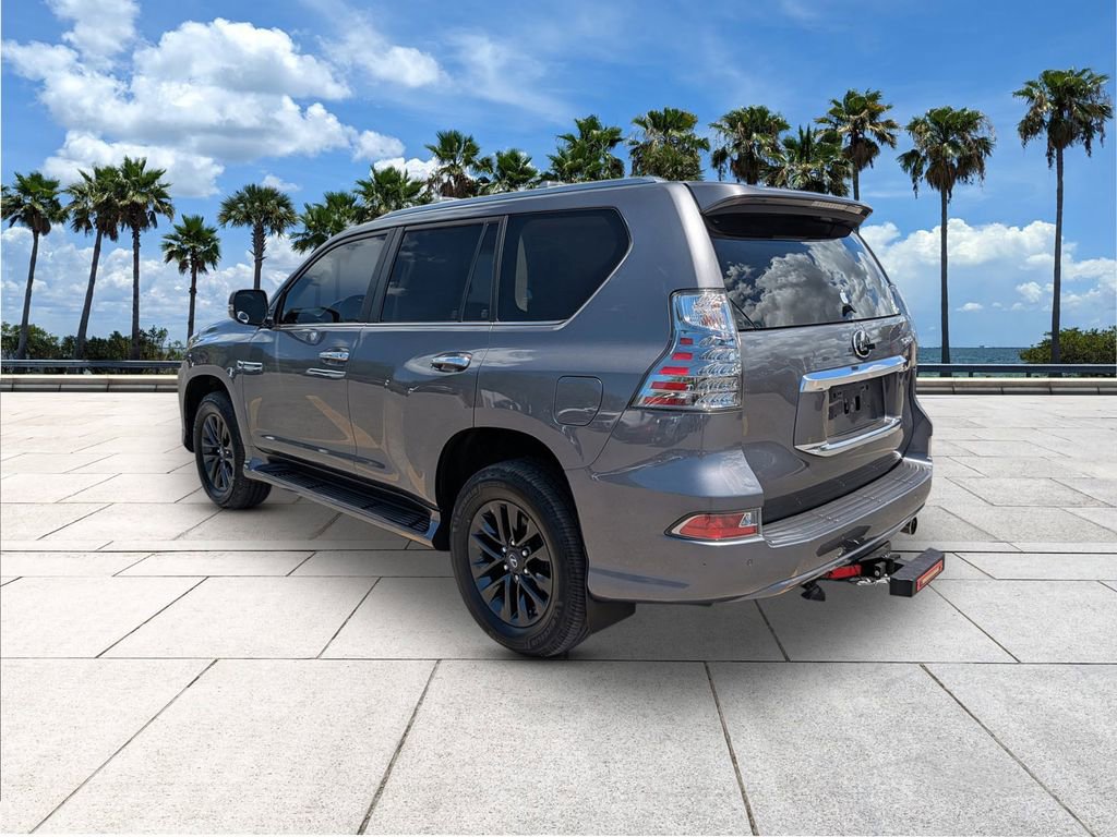 Used 2023 Lexus GX 460 Premium w/ Premium Package AWD/4WD image 6