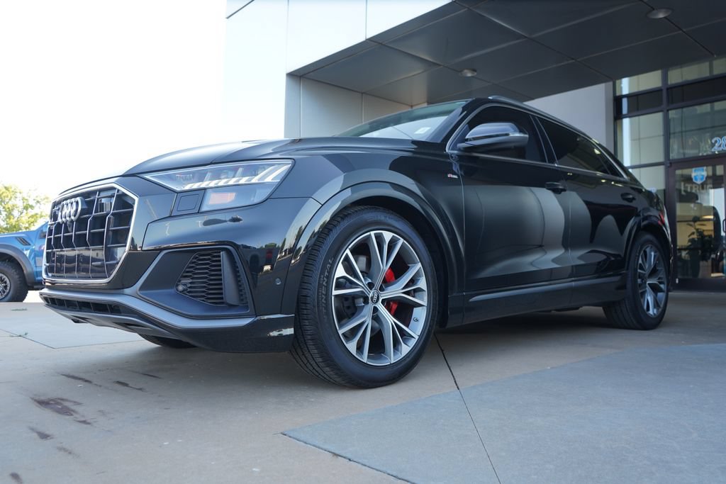 Used 2022 Audi Q8 Prestige w/ Prestige Package AWD/4WD image 5