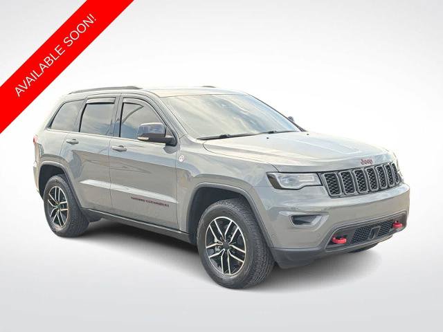 Used 2021 Jeep Grand Cherokee Trailhawk w/ Trailhawk Luxury Group AWD/4WD image 2