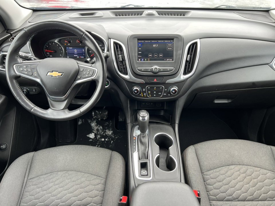 Used 2020 Chevrolet Equinox LT image 2
