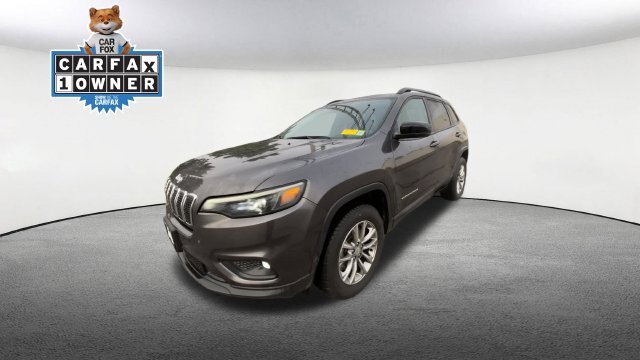 Used 2022 Jeep Cherokee Latitude Lux w/ Mopar Interior Package AWD/4WD image 5