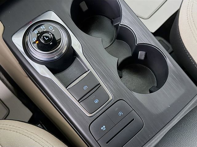 Certified 2020 Ford Escape SE image 17