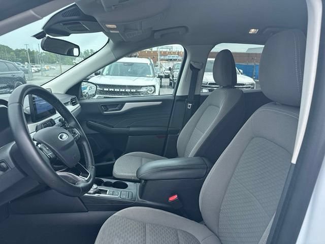 Certified 2022 Ford Escape SE w/ Convenience Package FWD image 8