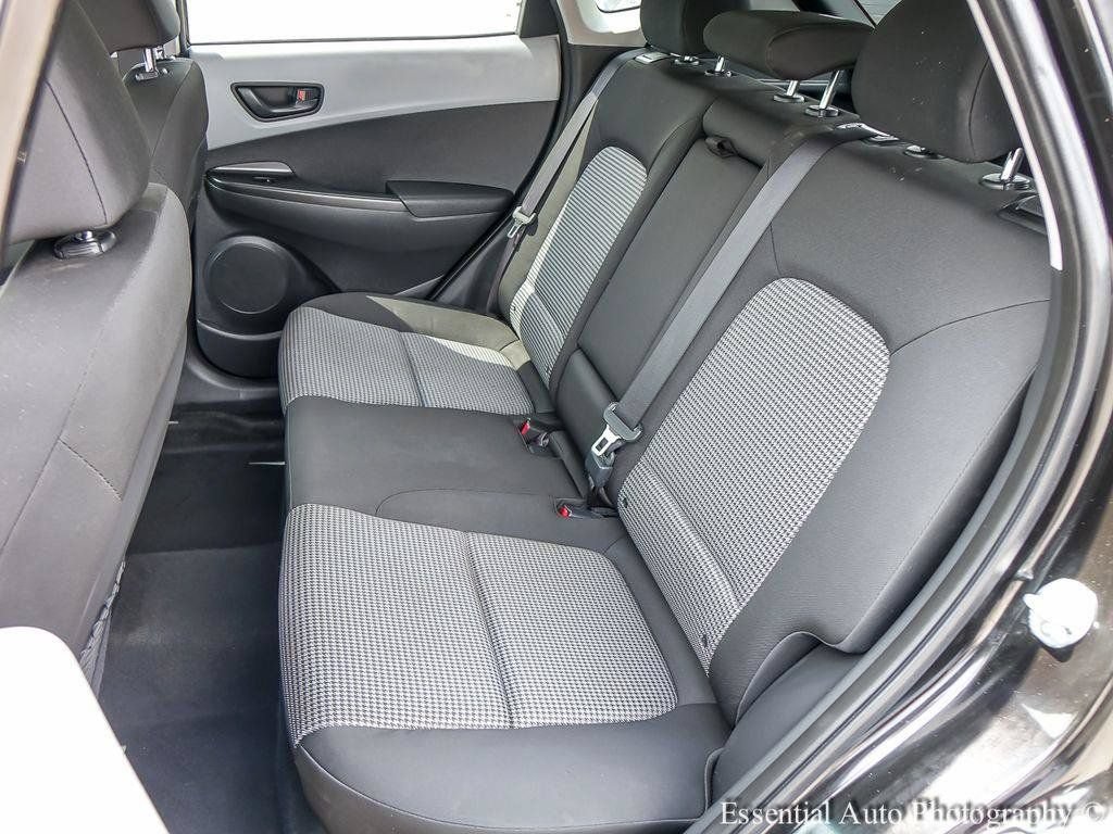 Used 2019 Hyundai Kona SEL AWD/4WD image 11