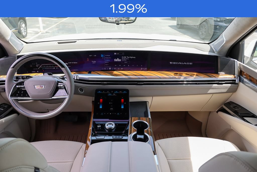 Used 2025 Cadillac Escalade Premium Luxury Platinum AWD/4WD image 9