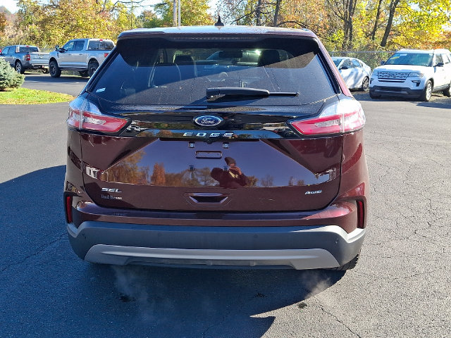 Certified 2024 Ford Edge SEL w/ Convenience Package AWD/4WD image 11