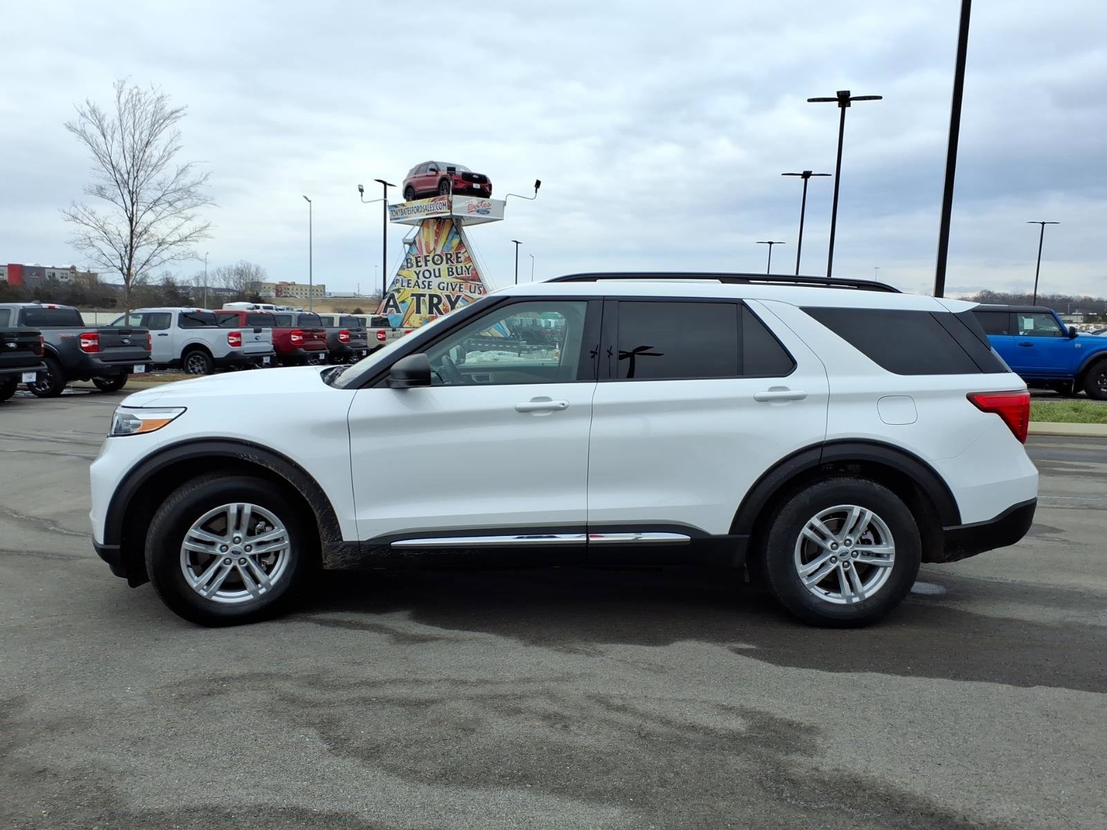 Certified 2024 Ford Explorer XLT w/ Equipment Group 202A image 2