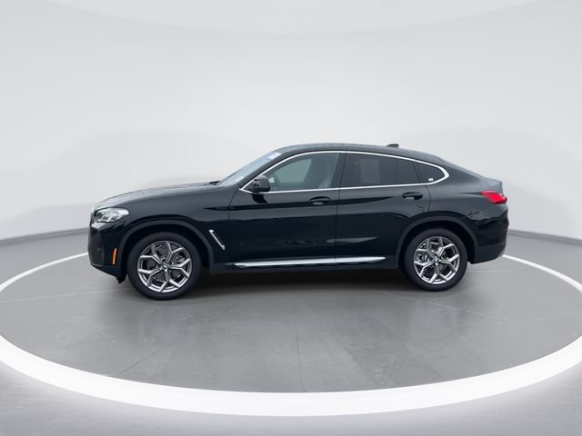 Used 2023 BMW X4 xDrive30i w/ Premium Package AWD/4WD image 4
