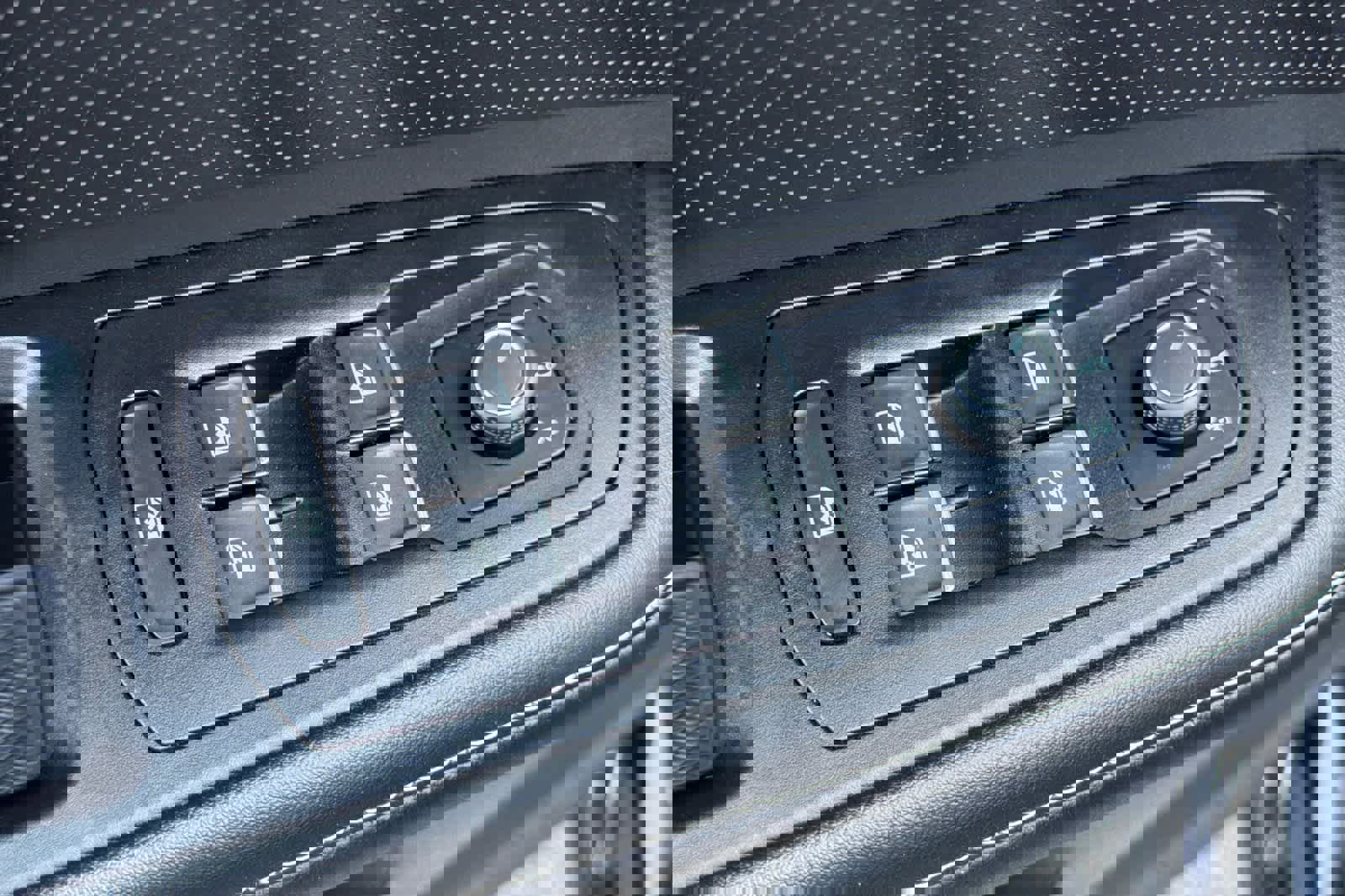 Used 2024 Volkswagen Atlas Cross Sport SEL R-Line image 13