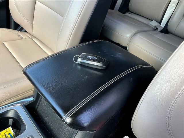 Certified 2020 Ford Explorer XLT w/ Equipment Group 202A AWD/4WD image 33