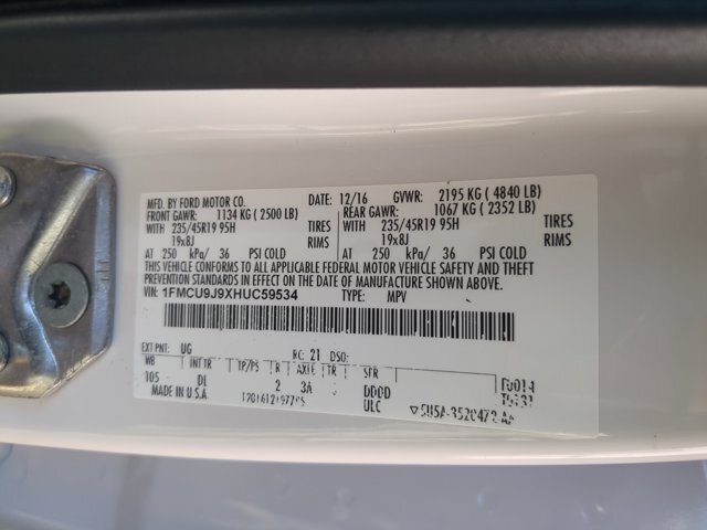 Certified 2017 Ford Escape Titanium AWD/4WD image 39