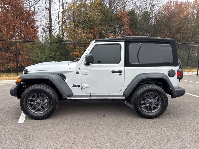 Used 2024 Jeep Wrangler Sport S image 2